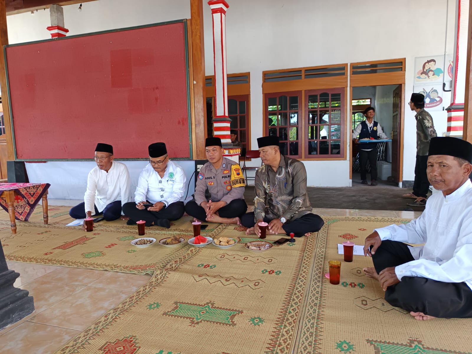 SILATUROHIM DAN PENGAJIAN BERSAMA MUI KEC,NGUTER