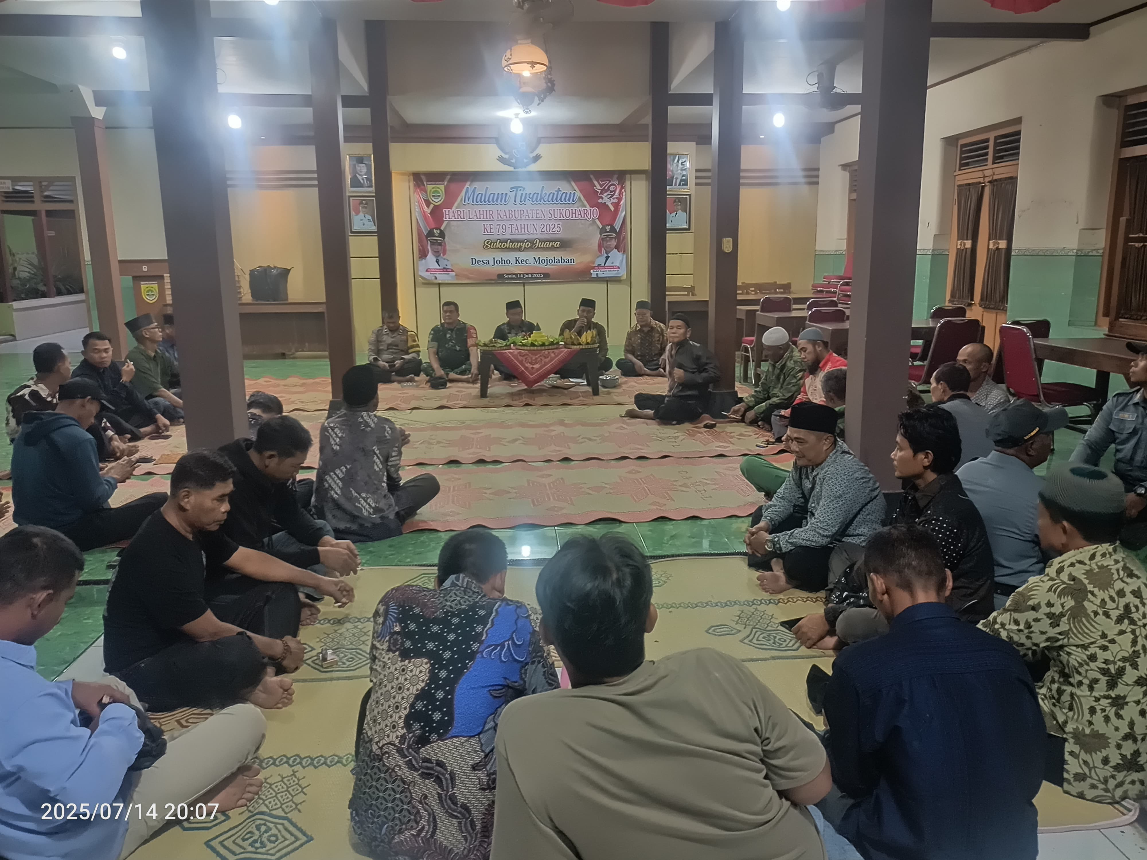 Mangayubagyo hari jai kabupaten sukoharjo yang ke 79 didesa joho